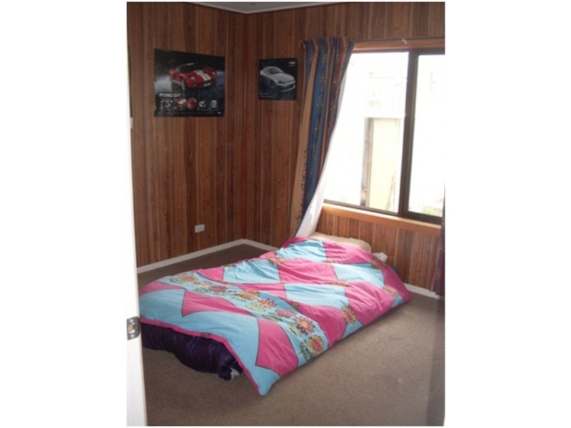 1 Little Quiggins St, Waratah TAS 7321