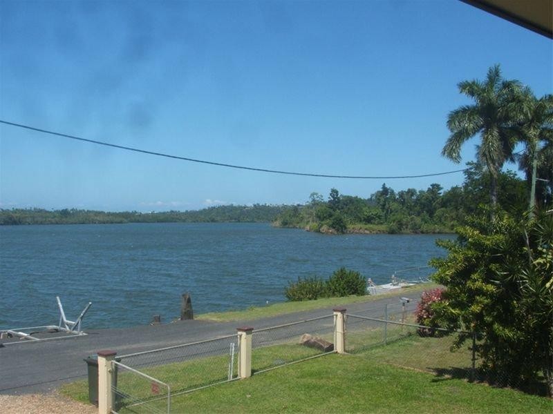 62 Esplanade, Innisfail QLD 4860
