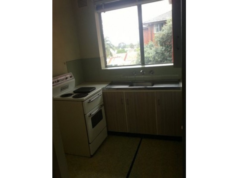 8/4 Kent, Newtown NSW 2042