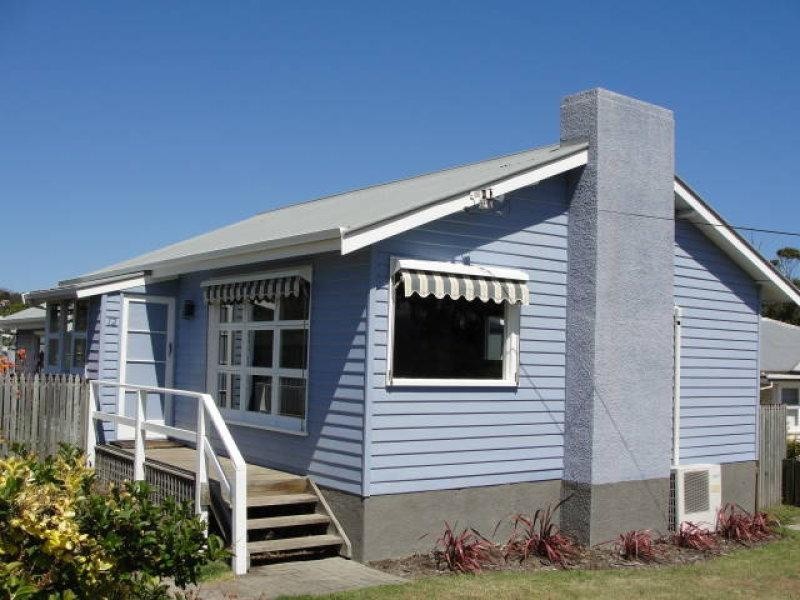 12 Lucas Street, Howrah TAS 7018