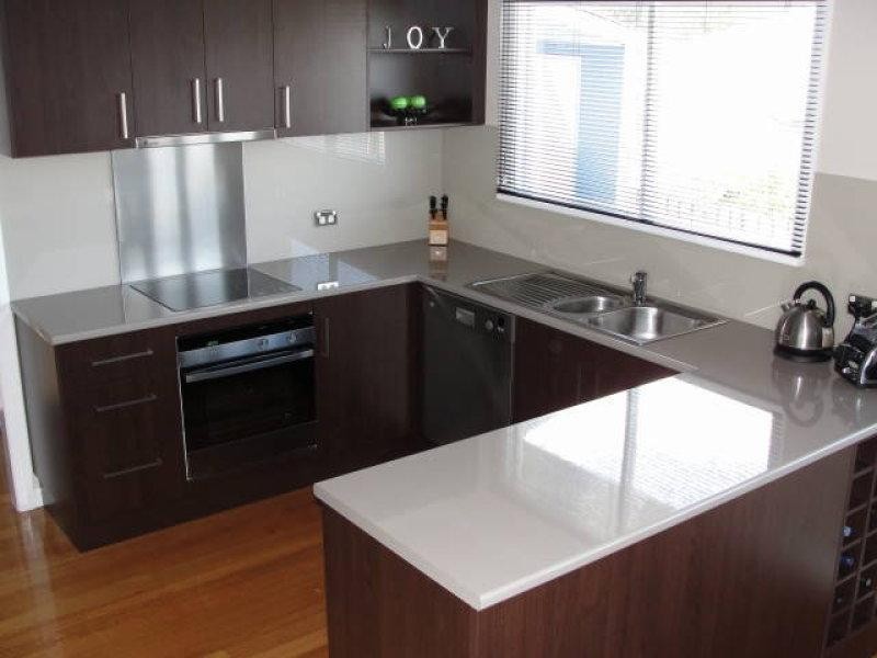 12 Lucas Street, Howrah TAS 7018