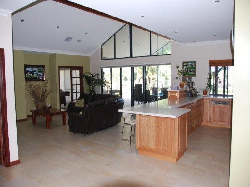 55 Henley Street, Henley Brook WA 6055