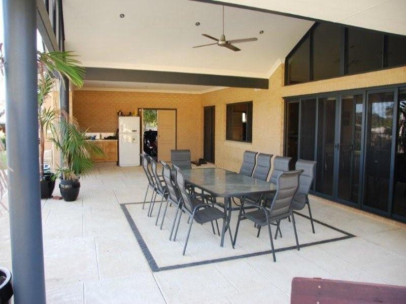 55 Henley Street, Henley Brook WA 6055