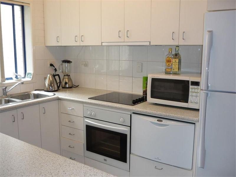 3/26 Wellington Street, Coorparoo QLD 4151