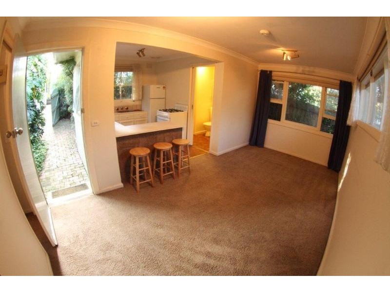 1/33 Foch St, Box Hill South VIC 3128