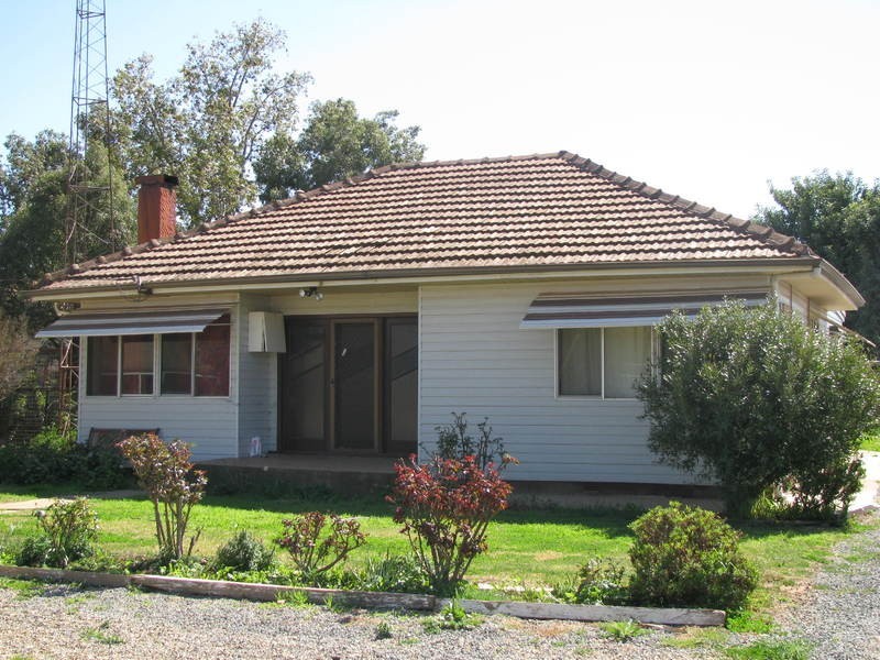 85 Hebden Street, Lockhart NSW 2656