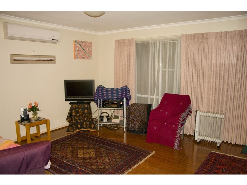 33 Butterworth St, Castlemaine VIC 3450