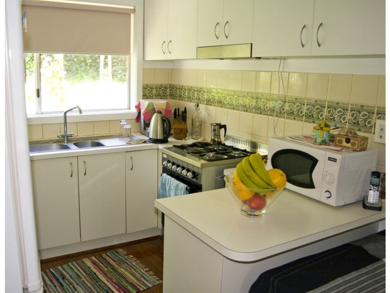 33 Butterworth St, Castlemaine VIC 3450
