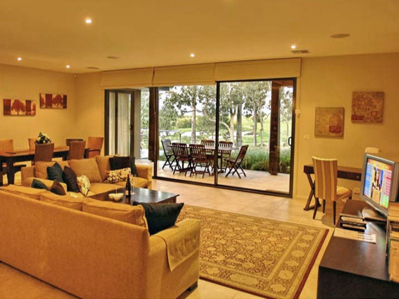 8  Ironbark Drive, Pokolbin NSW 2320