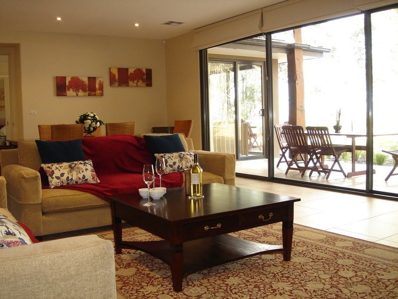 8  Ironbark Drive, Pokolbin NSW 2320