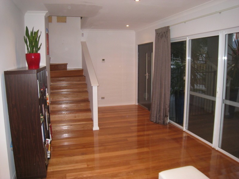 11 Lindsay Street, Perth WA 6000