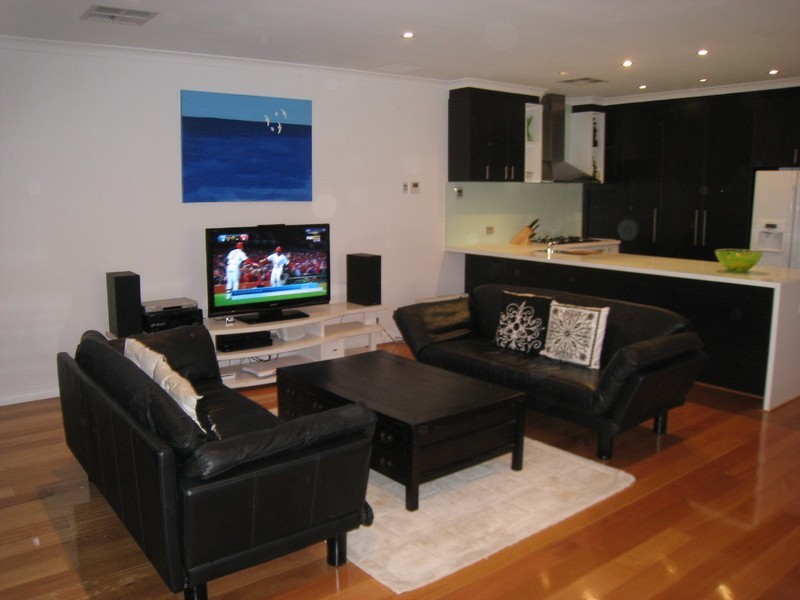 11 Lindsay Street, Perth WA 6000