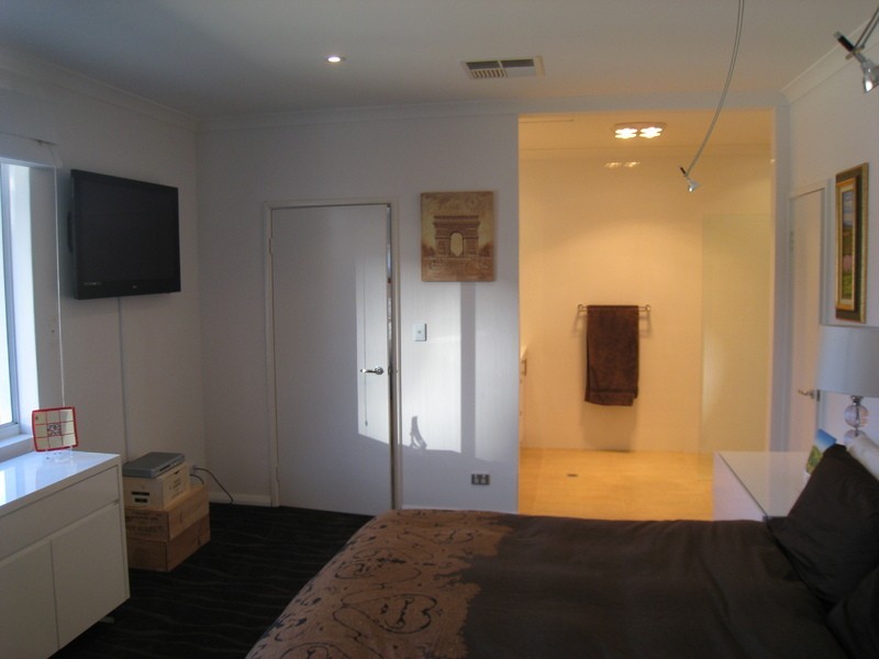 11 Lindsay Street, Perth WA 6000