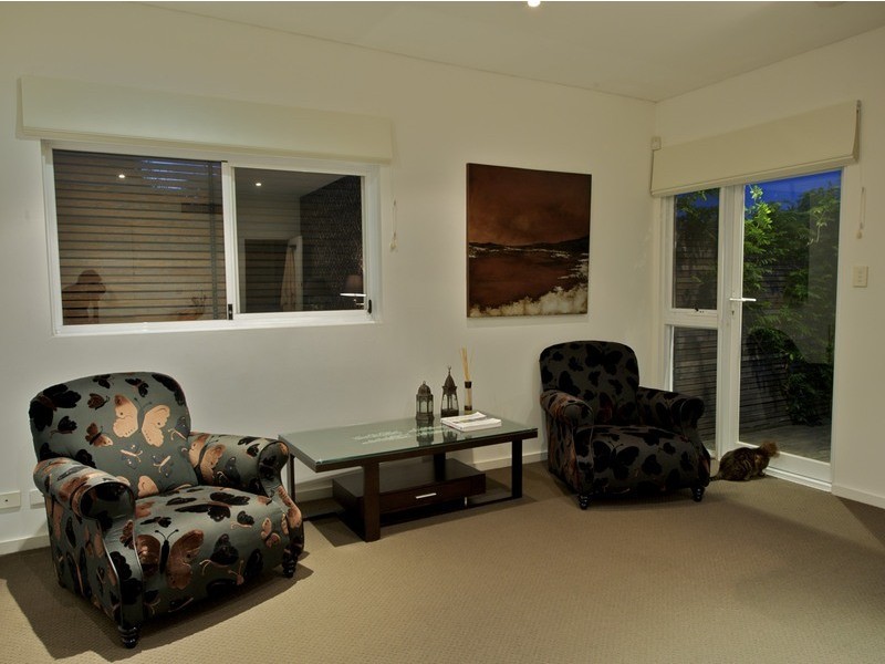 28A Windsor St, Perth WA 6000