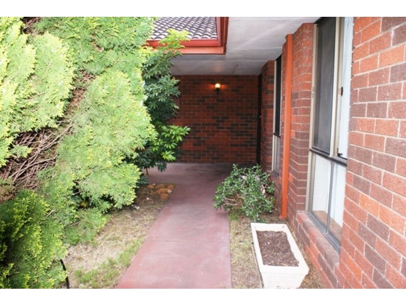 34 Orangedale Rd, Lesmurdie WA 6076
