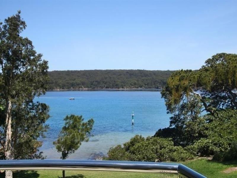 2 Bareena Street, Lilli Pilli NSW 2229