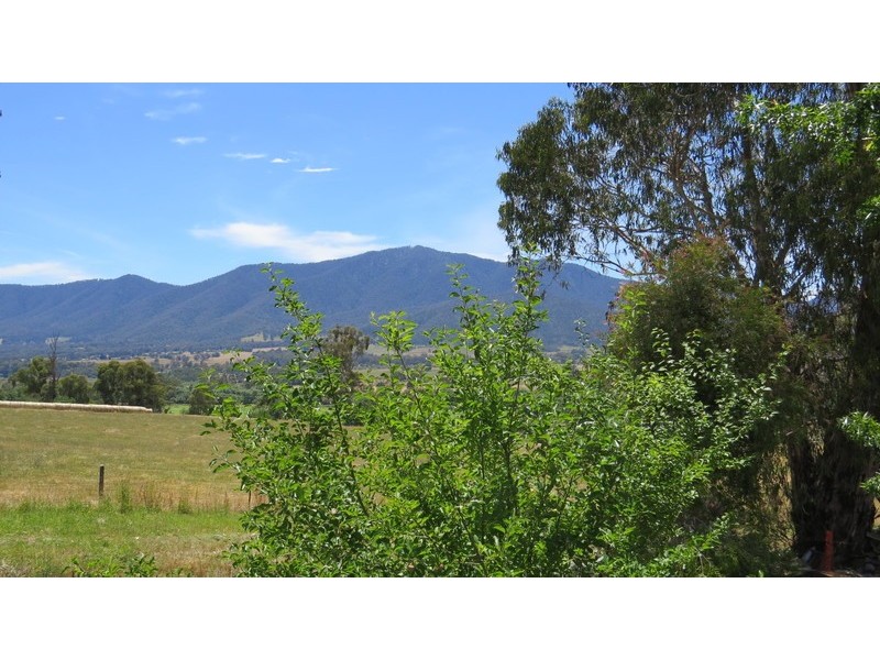 152 Kiewa Valley Highway, Tawonga South VIC 3698