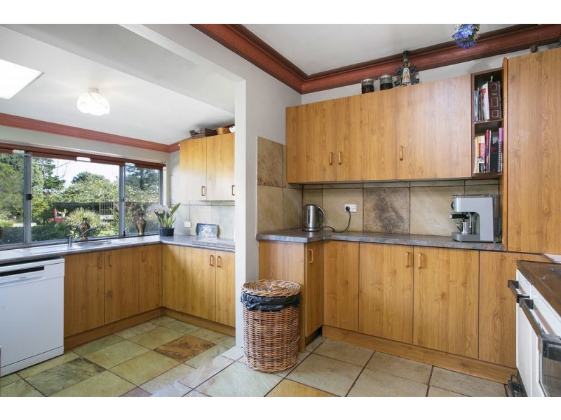 170 Lees Road, Robertson NSW 2577