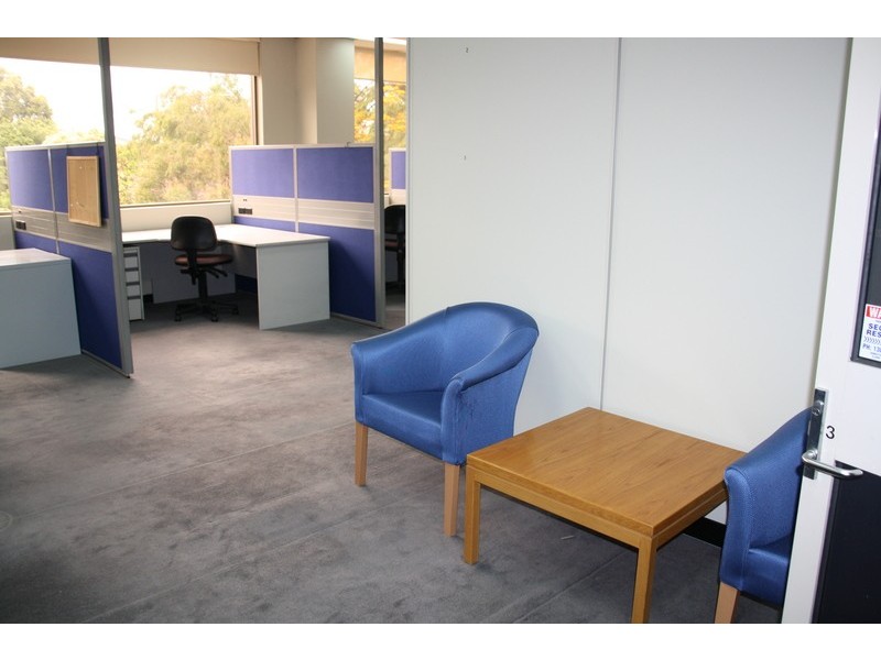 710 High Street Road, Glen Waverley VIC 3150