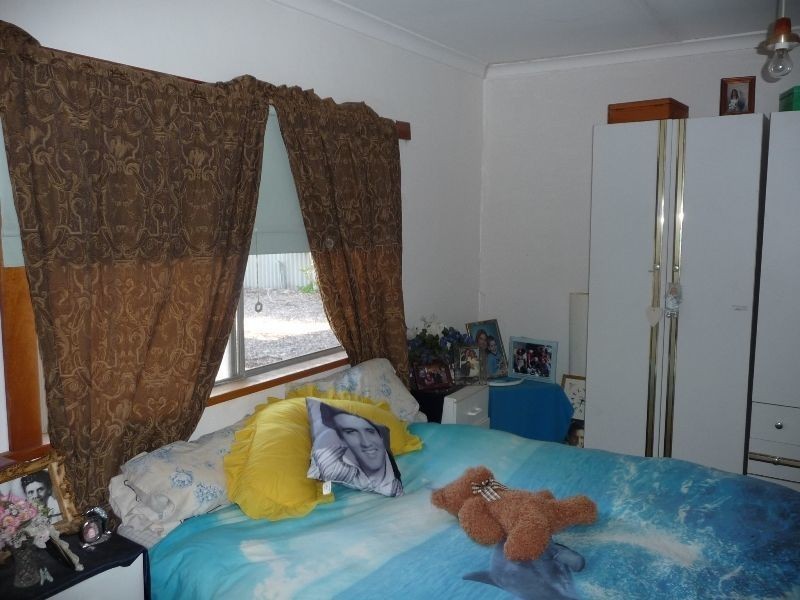 25 Nairn Street, Leeman WA 6514