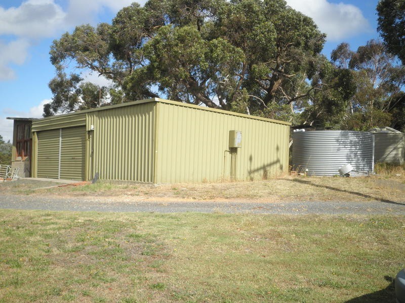 40 Brown Road, Bradbury SA 5153