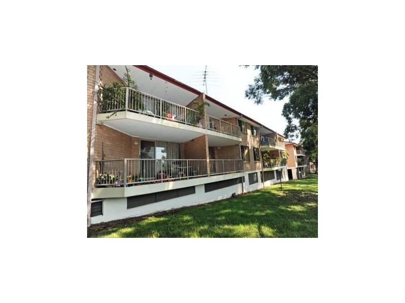 6 Freeman Pl, Carlingford NSW 2118