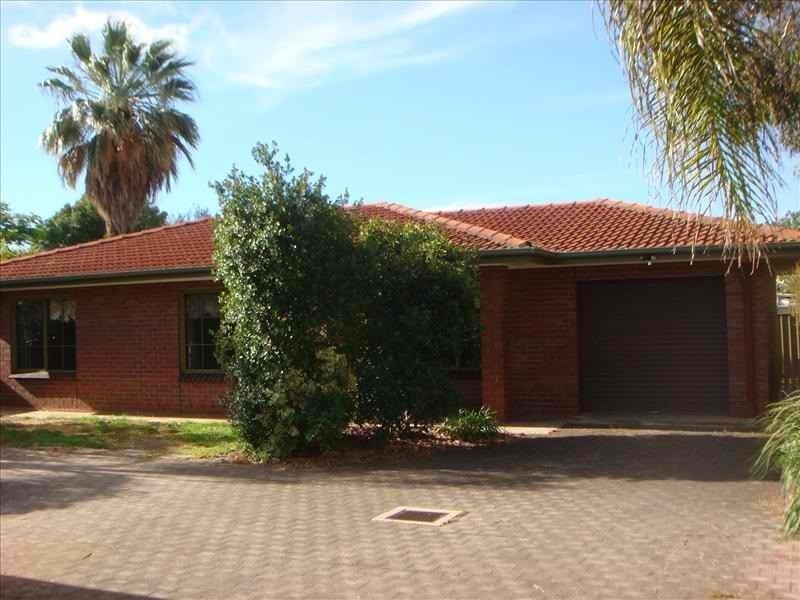 12 Avenue Road, Cumberland Park SA 5041