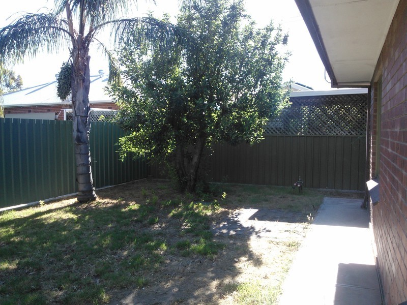 12 Avenue Road, Cumberland Park SA 5041