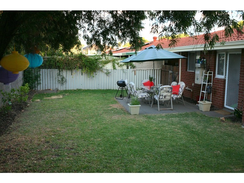 19 Wallace Street, Belmont WA 6104