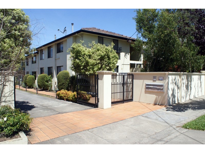 3/14 Westbrook Street, Kew East VIC 3102