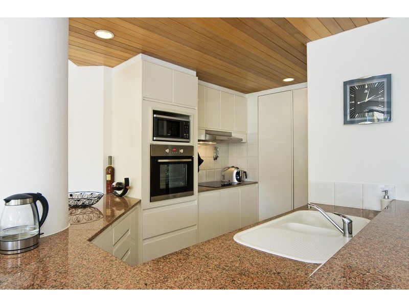 6/277 Golden Four Drive, Bilinga QLD 4225