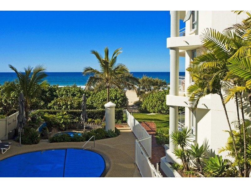 6/277 Golden Four Drive, Bilinga QLD 4225