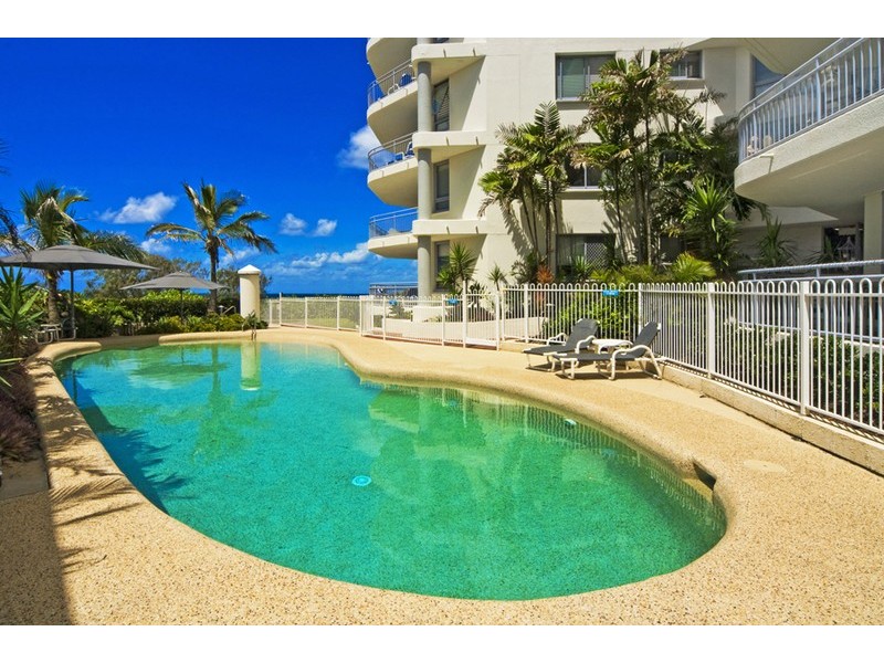 6/277 Golden Four Drive, Bilinga QLD 4225