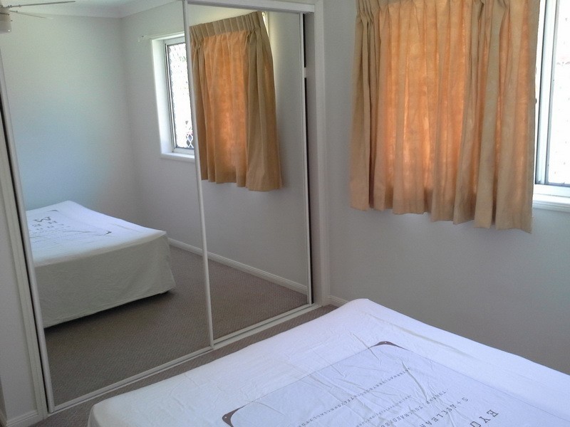 8/5 Lloyd Street, Southport QLD 4215