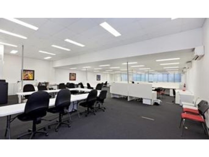 21 Parkview Street, Milton QLD 4064