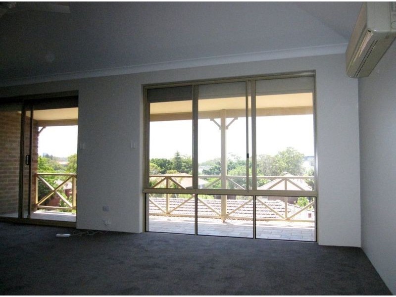 3/85 Broadway, Crawley WA 6009