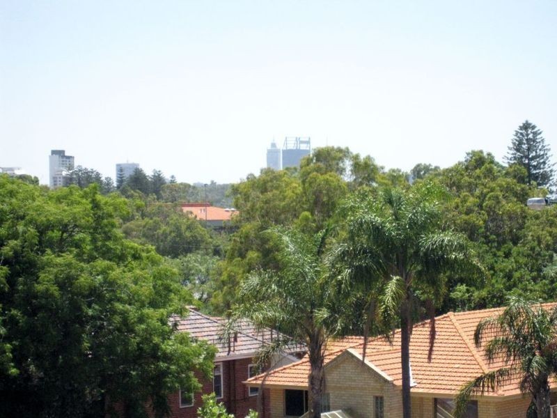 3/85 Broadway, Crawley WA 6009