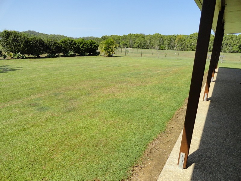 132 Old Bowen Coach Road, Balnagowan QLD 4740