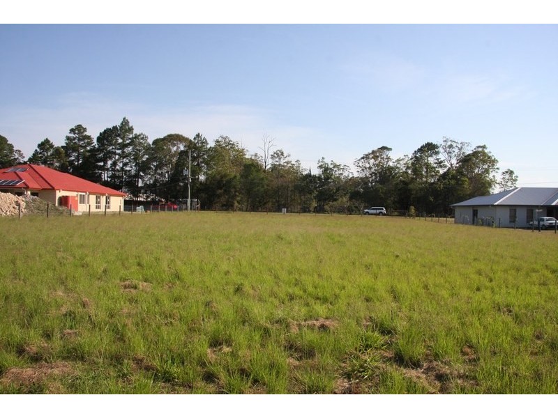 93-95 Emu Rd, Elimbah QLD 4516