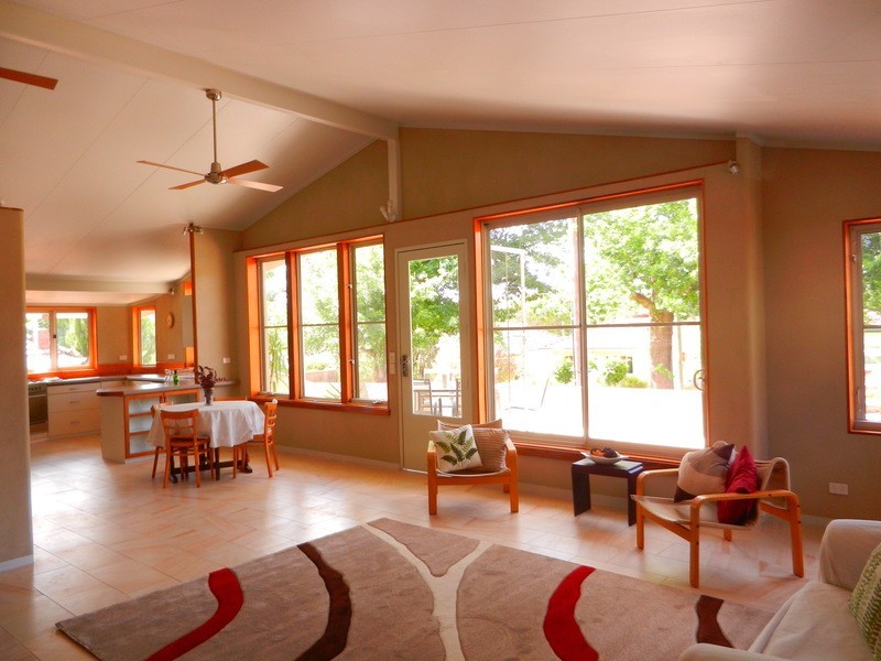 277 Mount Street, East Albury NSW 2640