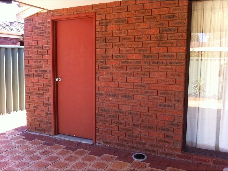 4/15 Golf Road, Parkwood WA 6147