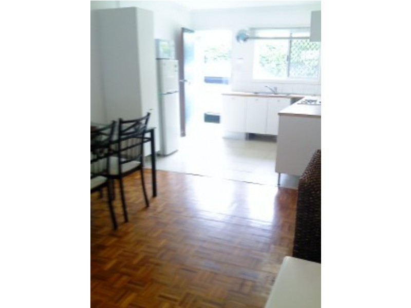 2/26 William St, Mermaid Beach QLD 4218