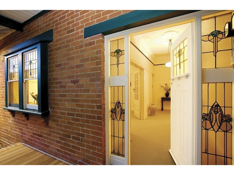 18 Lockhart Street, Camberwell VIC 3124