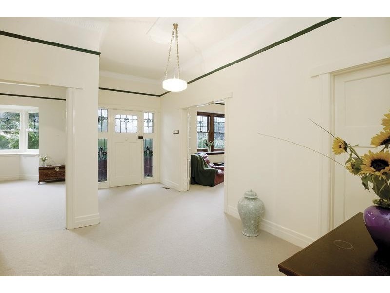 18 Lockhart Street, Camberwell VIC 3124