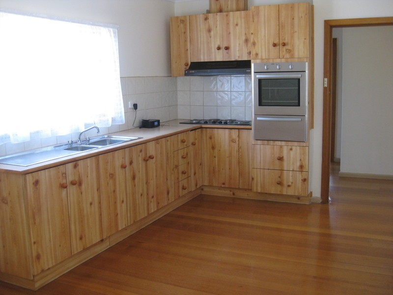 77 Metherall Street, Sunshine North VIC 3020