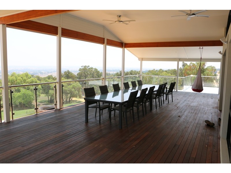 107 Morrissey Road, Bullsbrook WA 6084