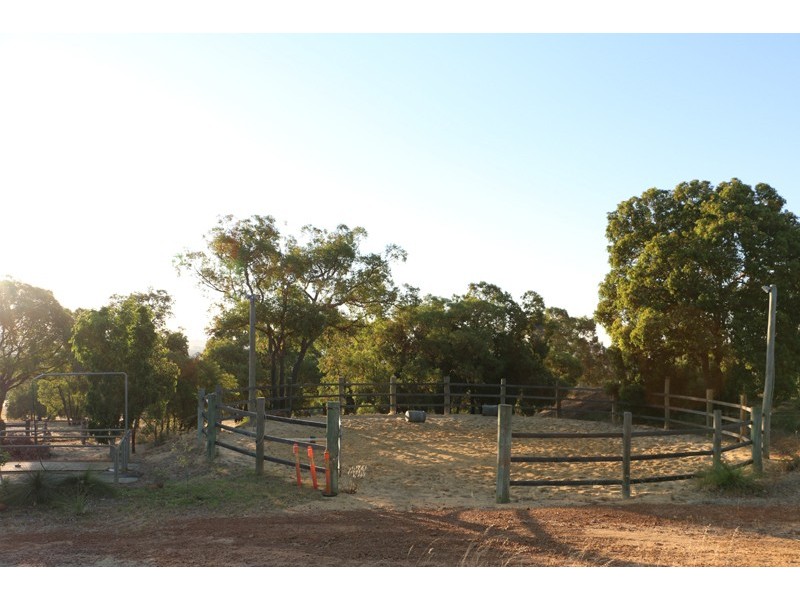 107 Morrissey Road, Bullsbrook WA 6084