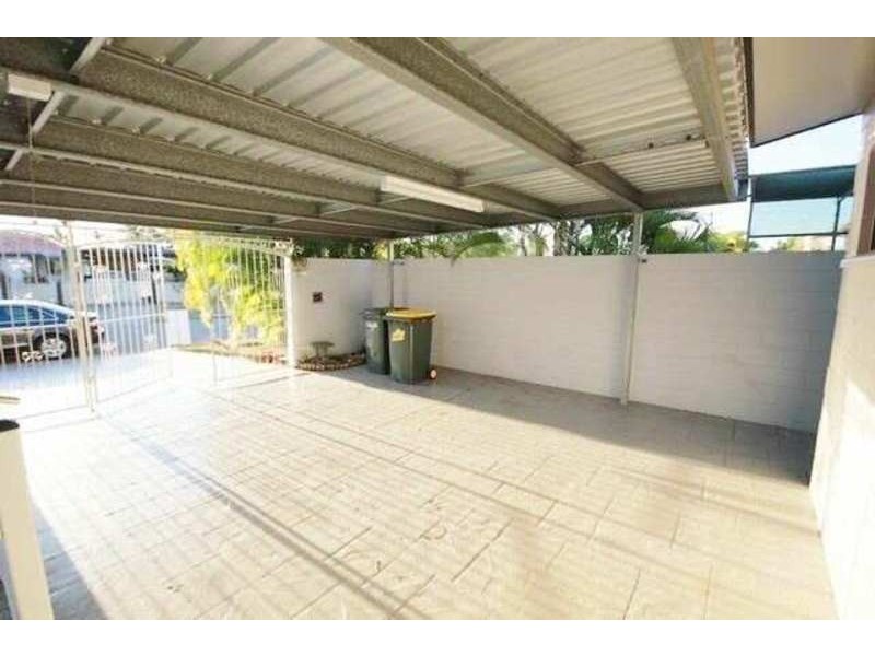 16 Daisy St, Kelso QLD 4815