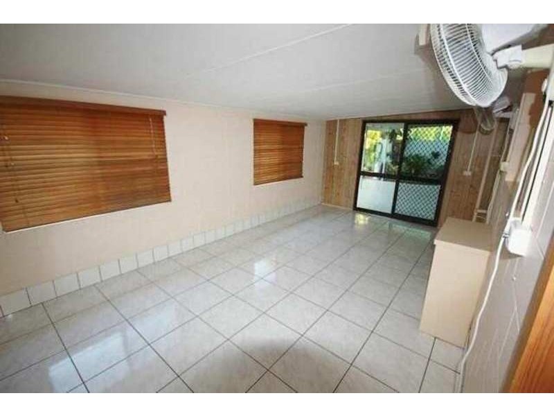 16 Daisy St, Kelso QLD 4815