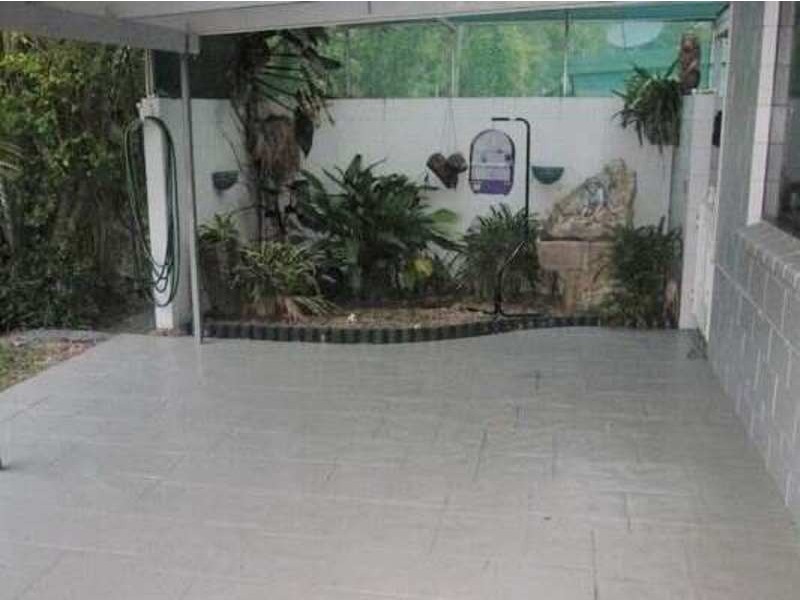 16 Daisy St, Kelso QLD 4815